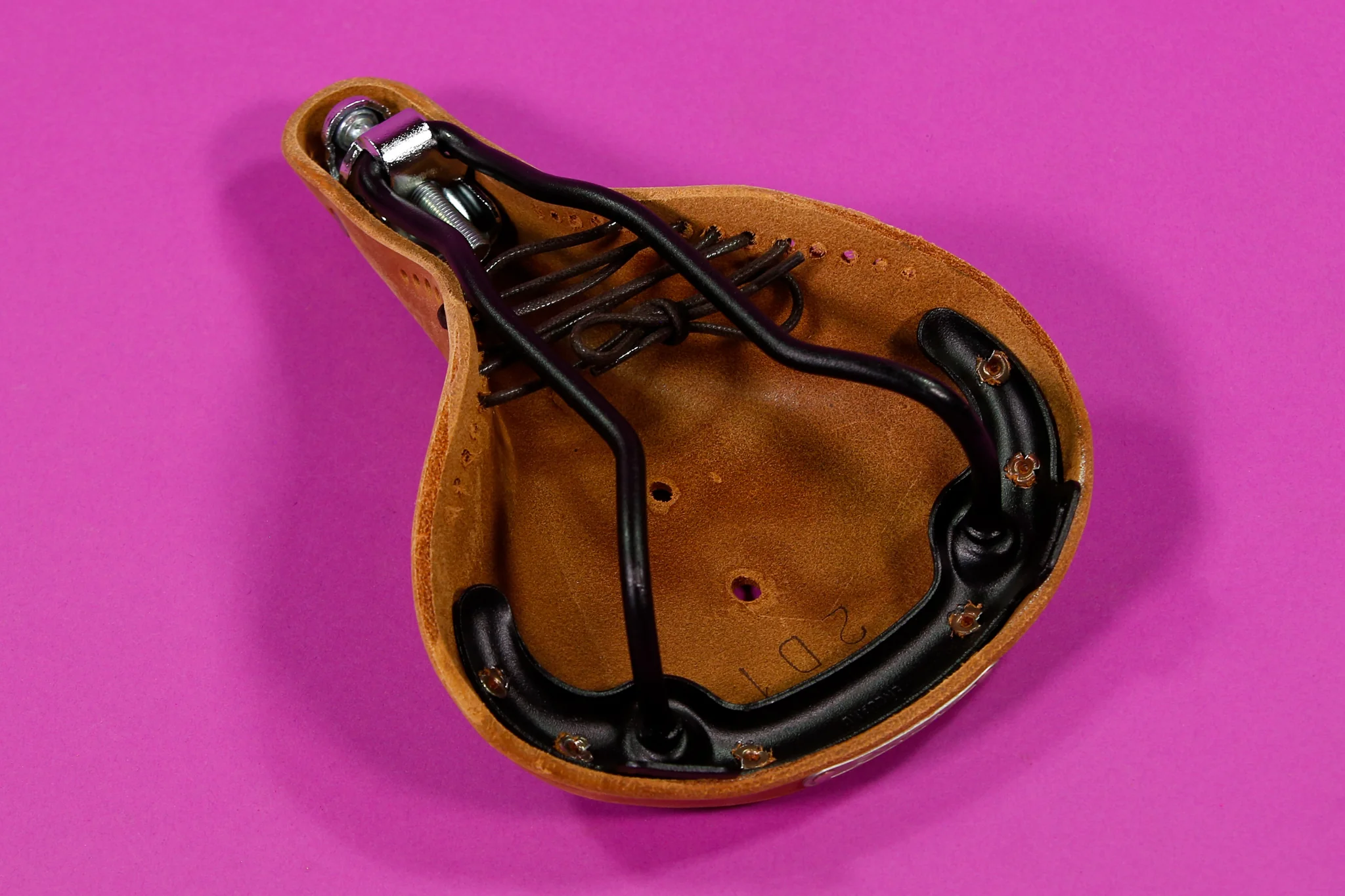 Brooks B17 Short - Image 3