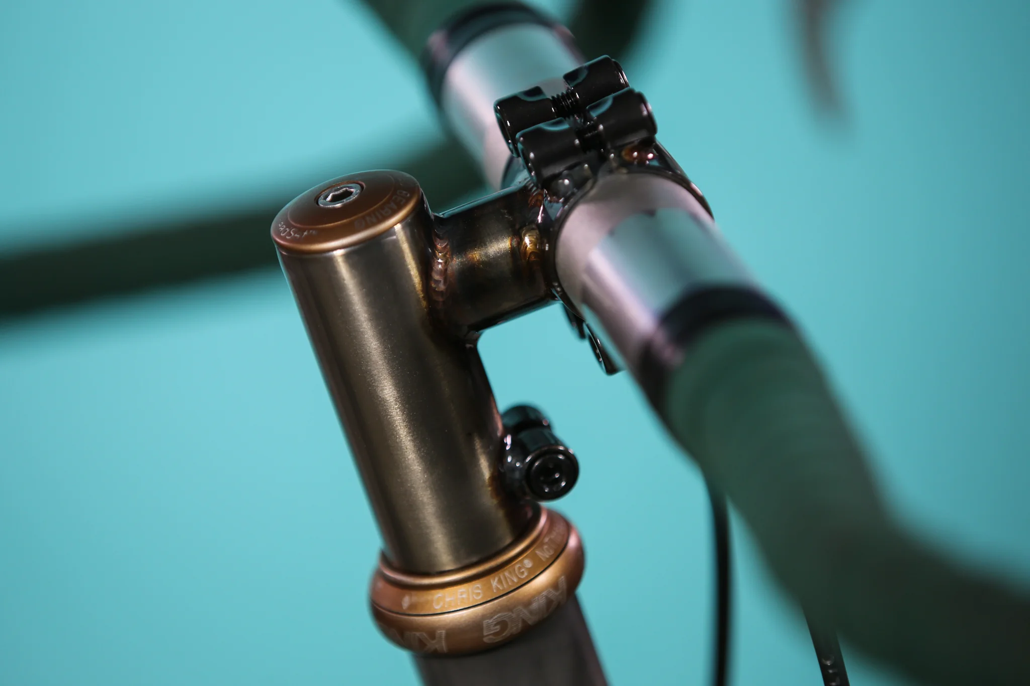 Crust Face-Off Stem - Image 12