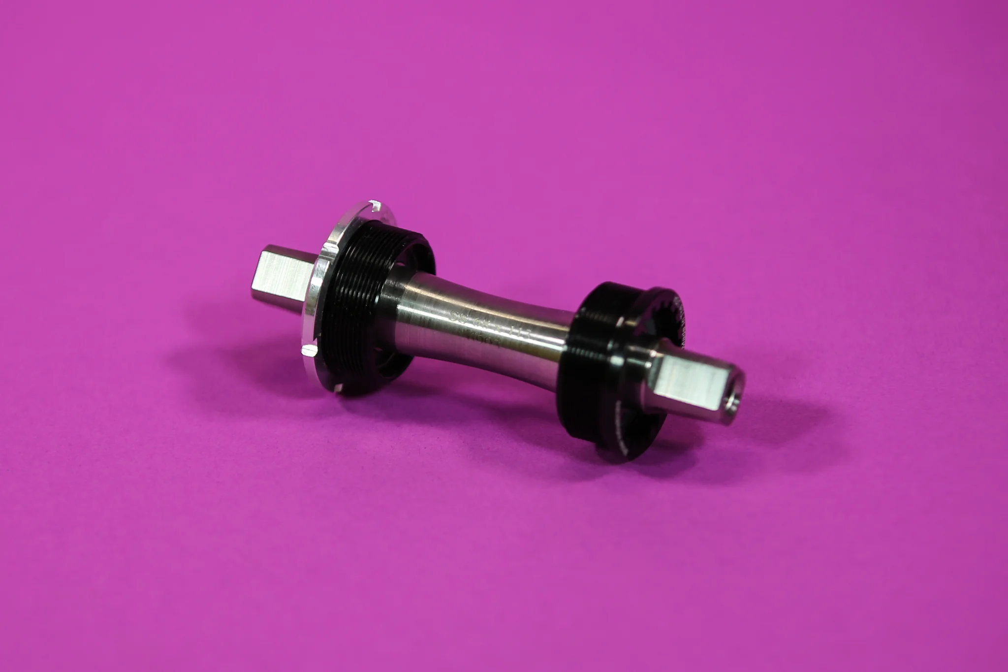 White Industries Square Taper Bottom Bracket - Image 5