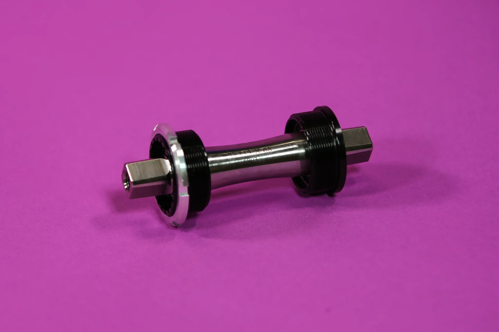 White Industries Square Taper Bottom Bracket - Image 6